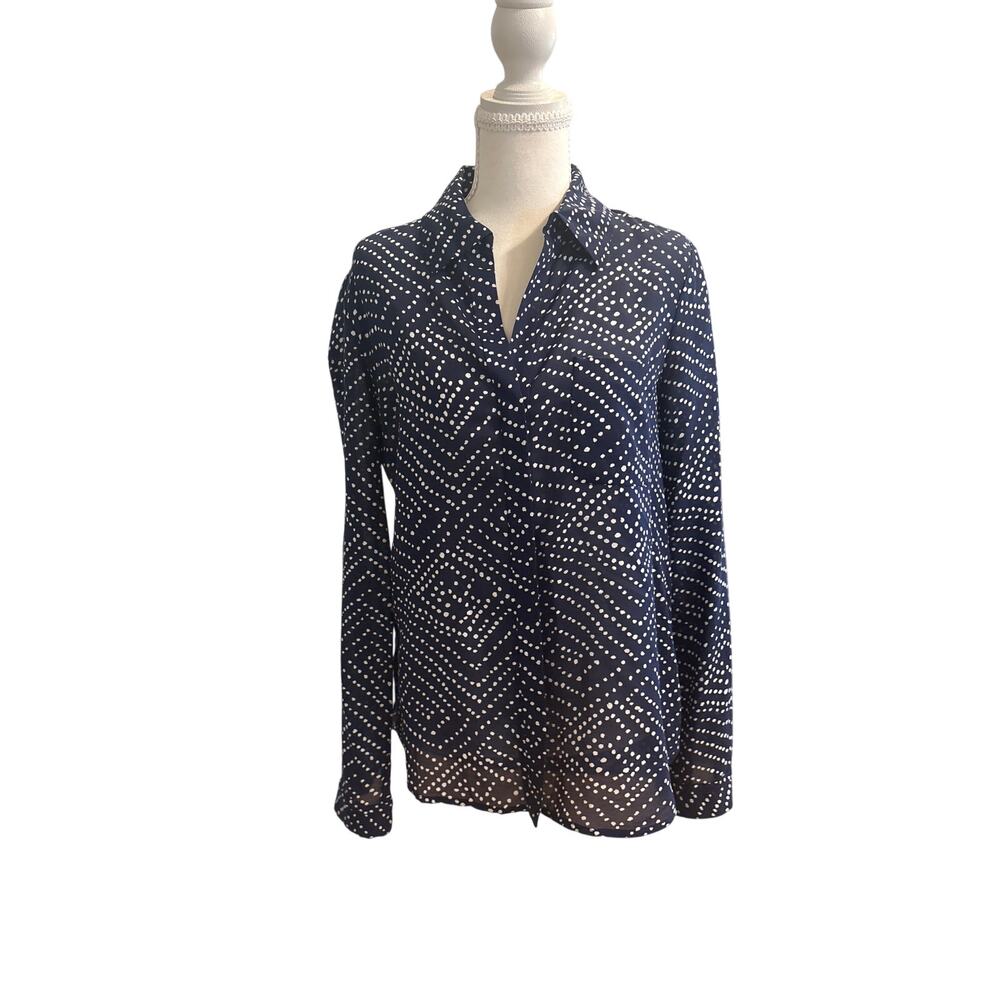 DVF blue polka dot button up silk / cottom  sz 4